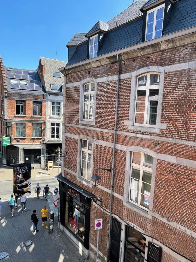 나무르 Le 25, Duplex Elegant Au Coeur Du Pietonnier Historique 아파트 외부 사진